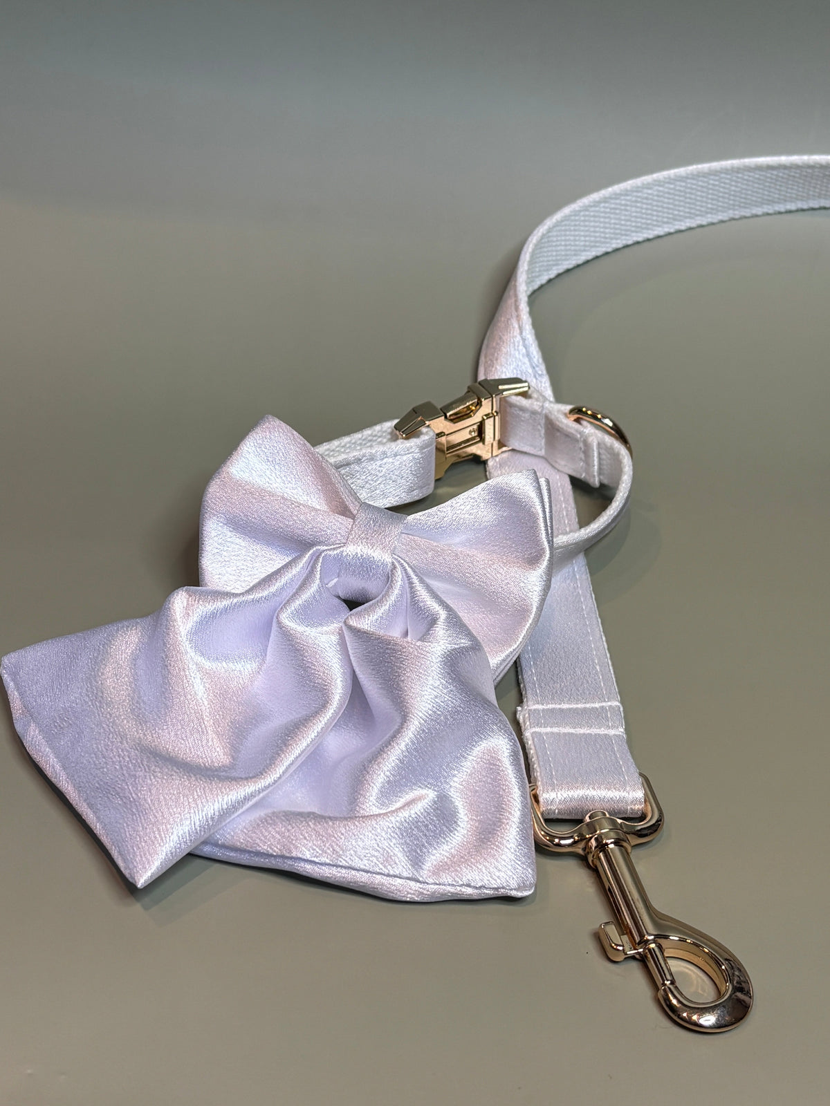 Satin Collar